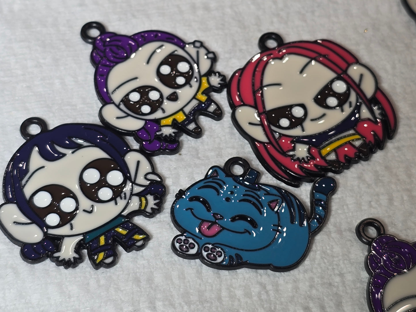 Kpop Demon Huntrix girls and depry- Metal Charm Pendant
