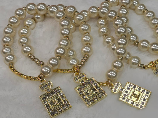 Glass pearl CC