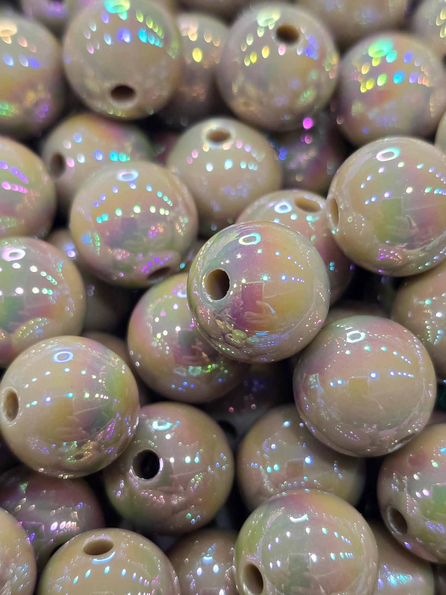 Brown 16mm Acrylic AB beads (Copy)