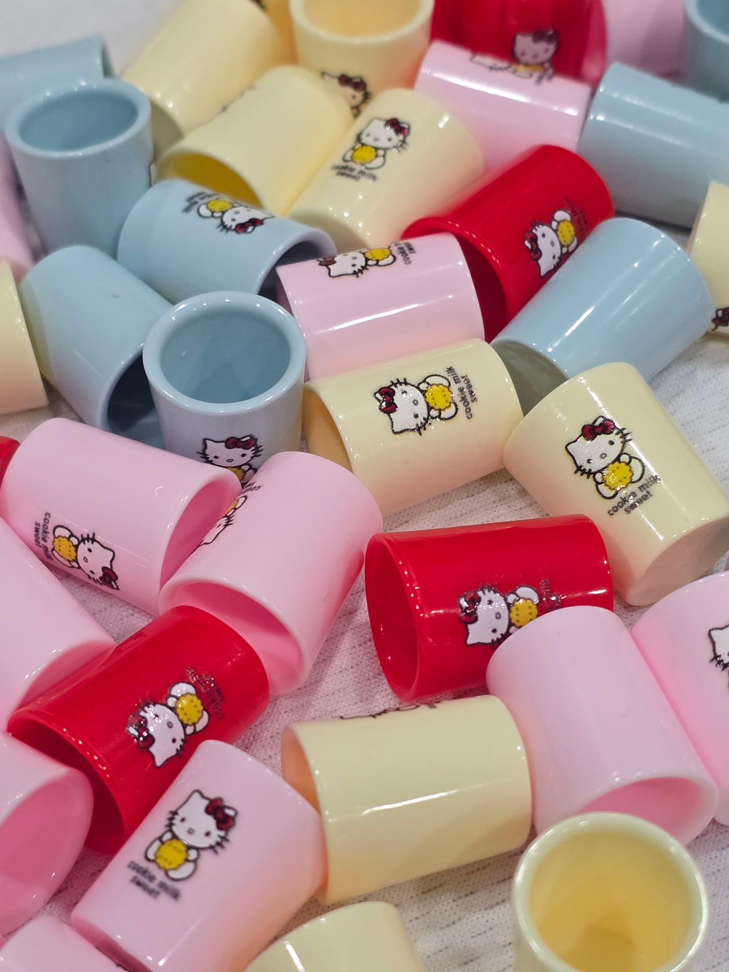 HK cup charms