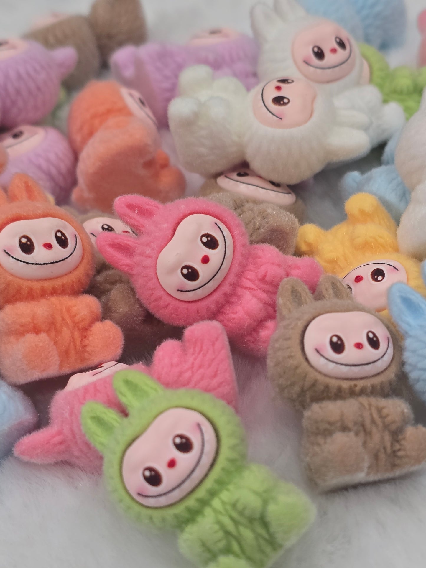 LabUbU 3D Acrylic Charms- 5pcs