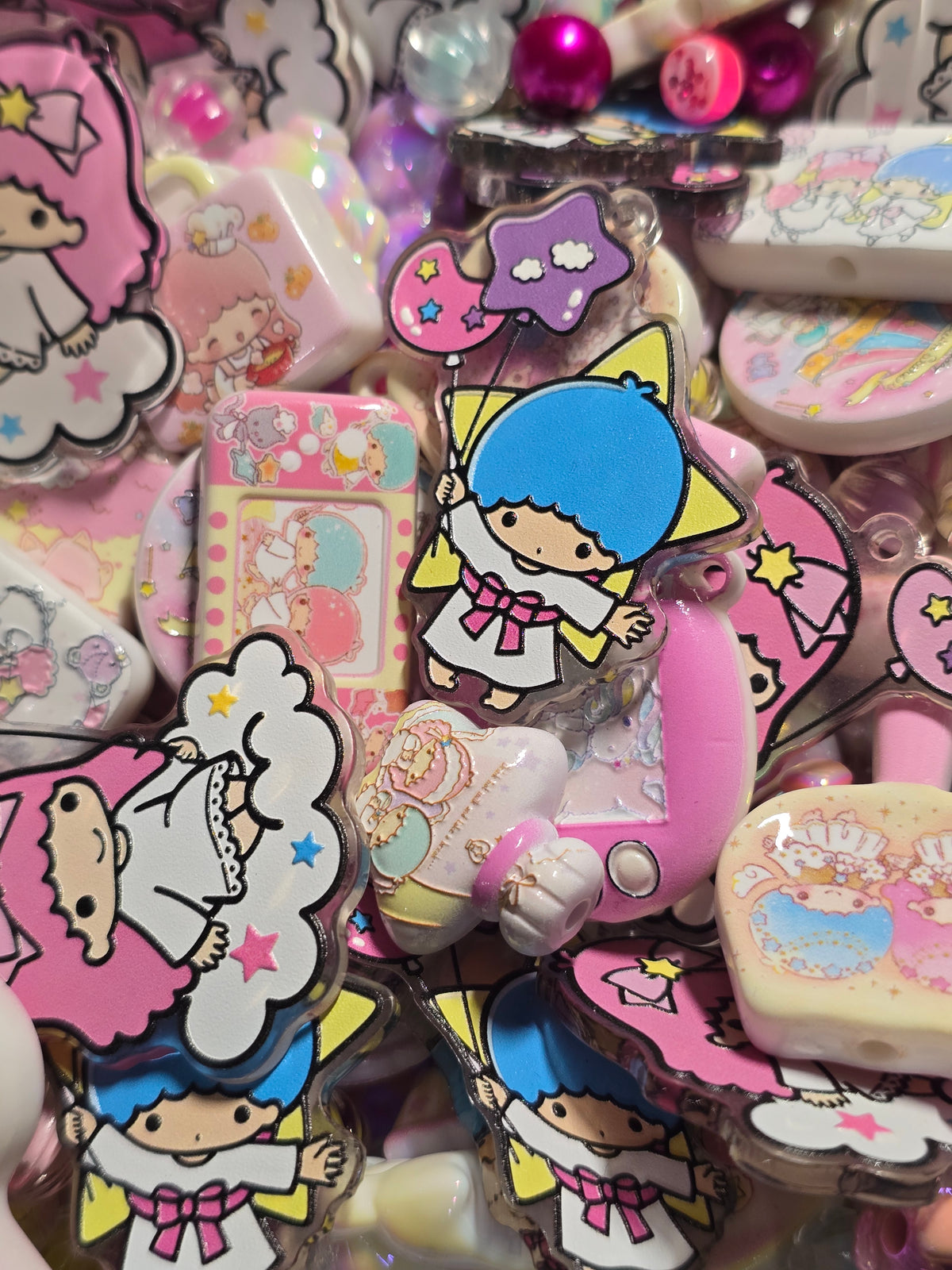 Character Theme Mix Beads-   twin stars