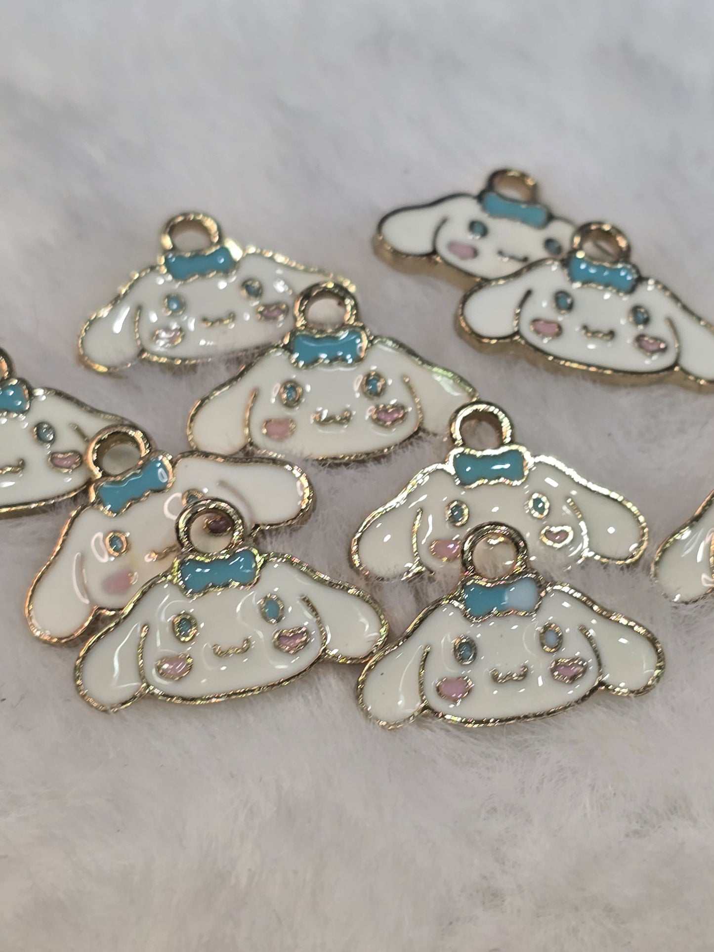 Cinna face-Metal Charm Pendant