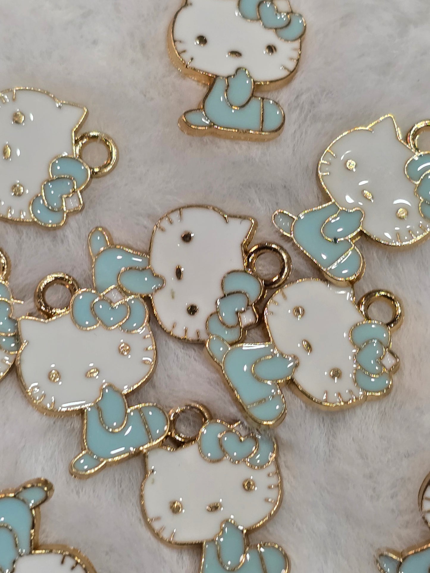 HK light green- Metal pendant charms