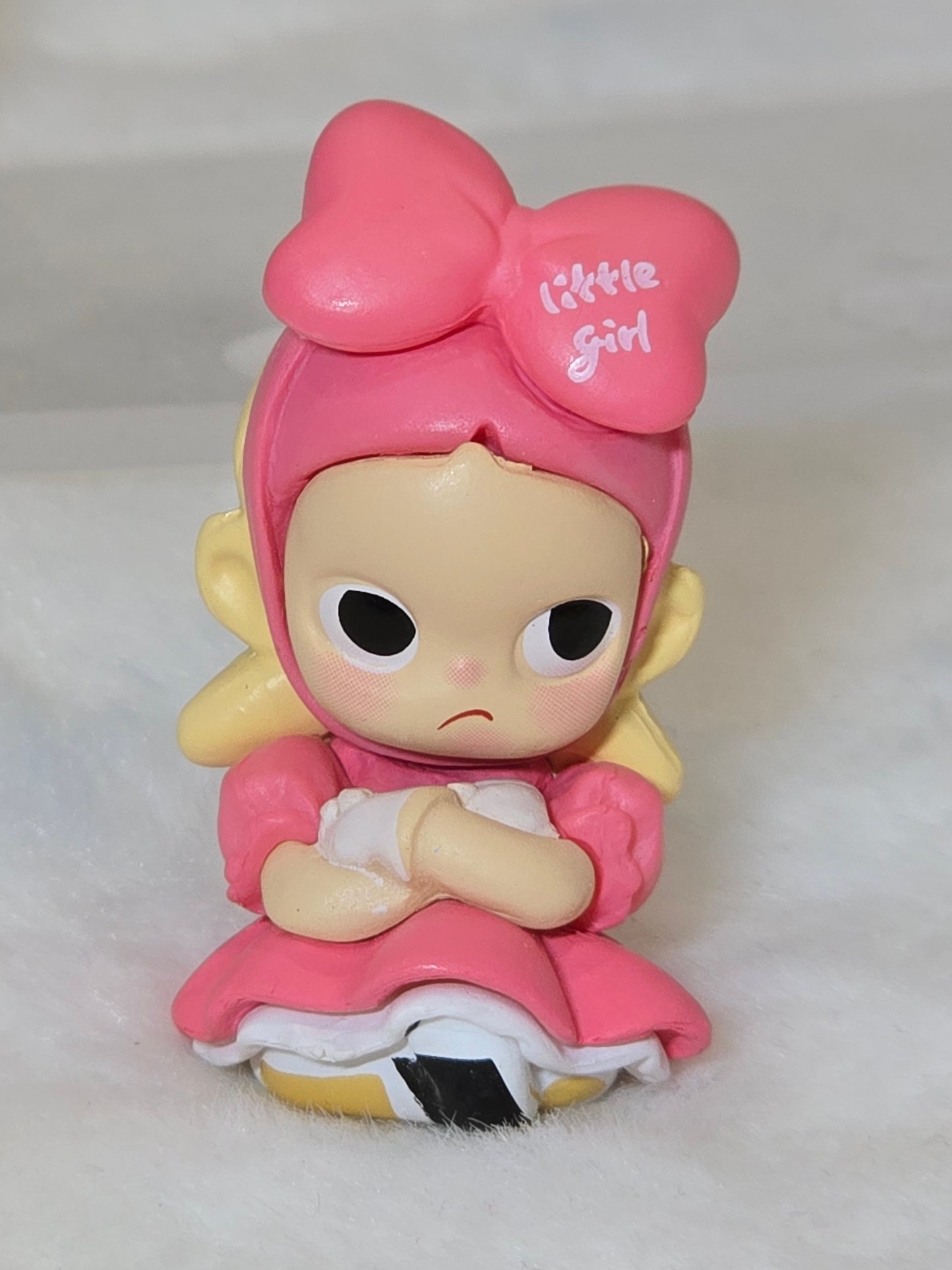Mini Figure popmart - Zsiga Little girl