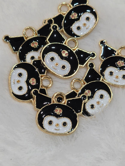 Kuko black  Metal pendant charms