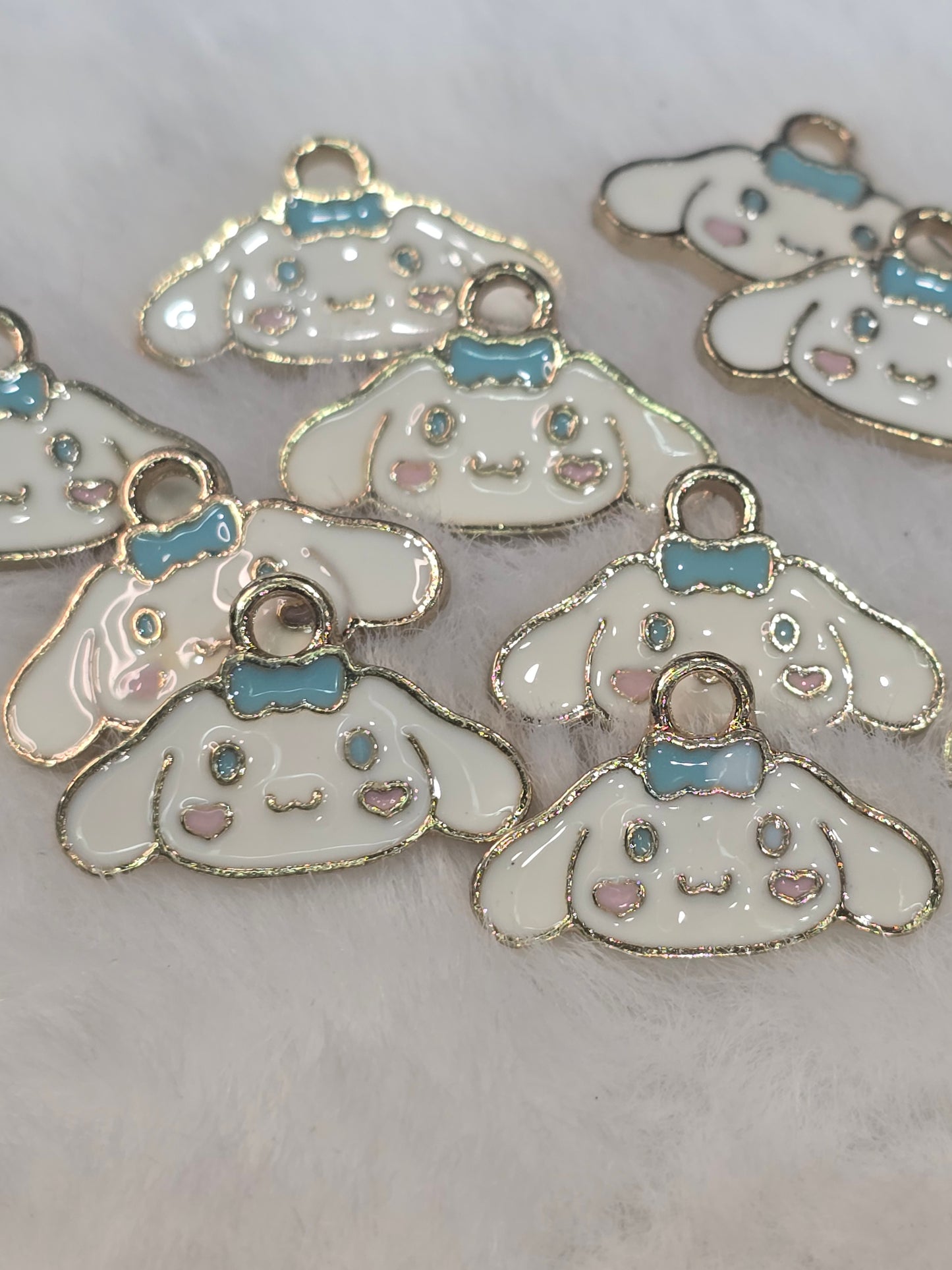 Cinna face-Metal Charm Pendant