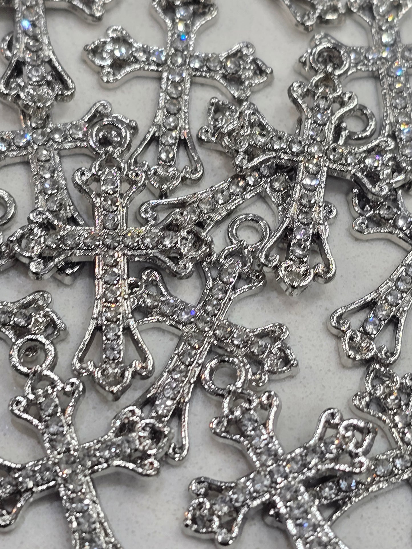 Rhinestone silver cross Metal pendant charms