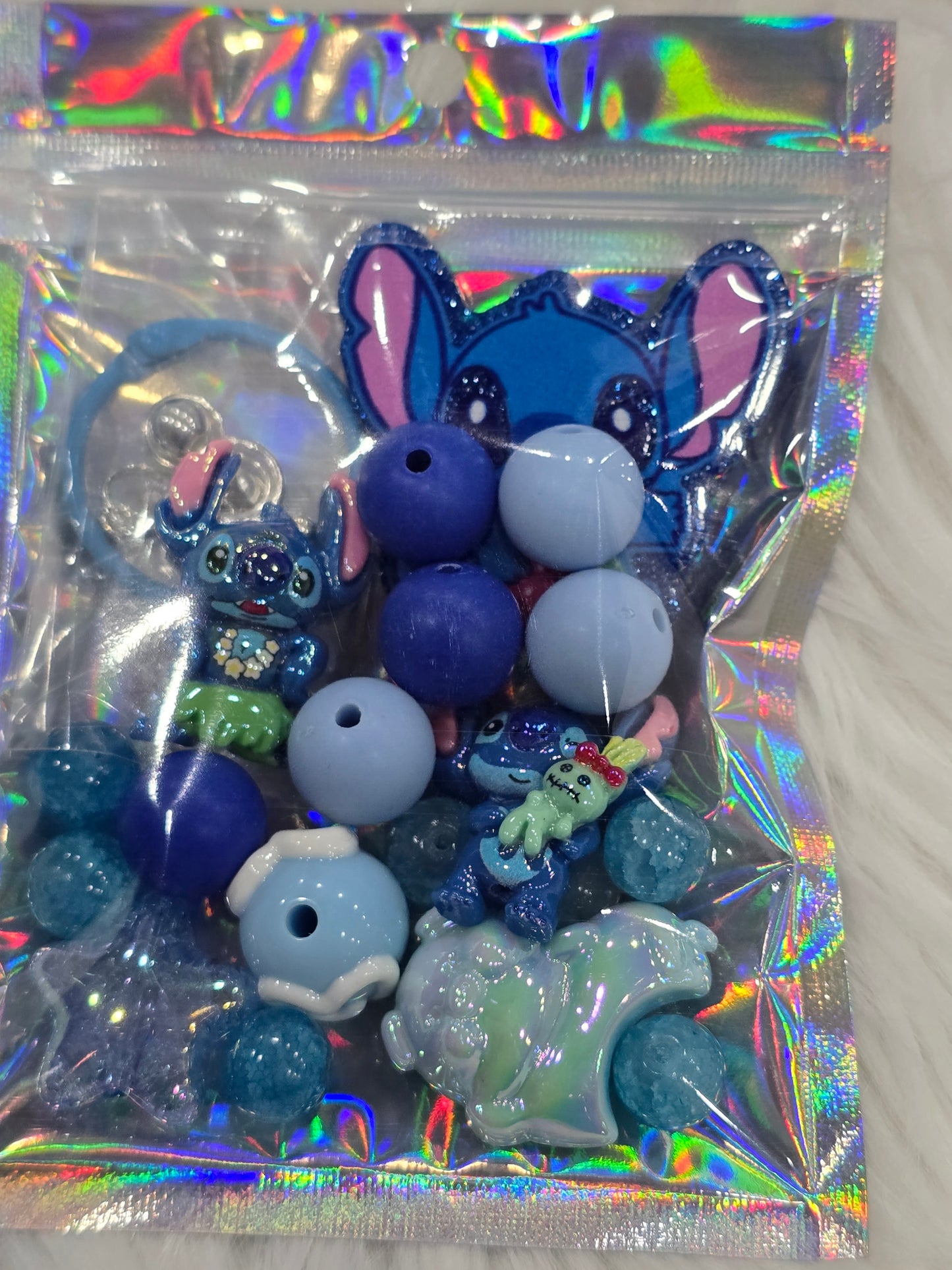 DIY Phone & Bag Keychain Kit – Blue Alien with acrylic