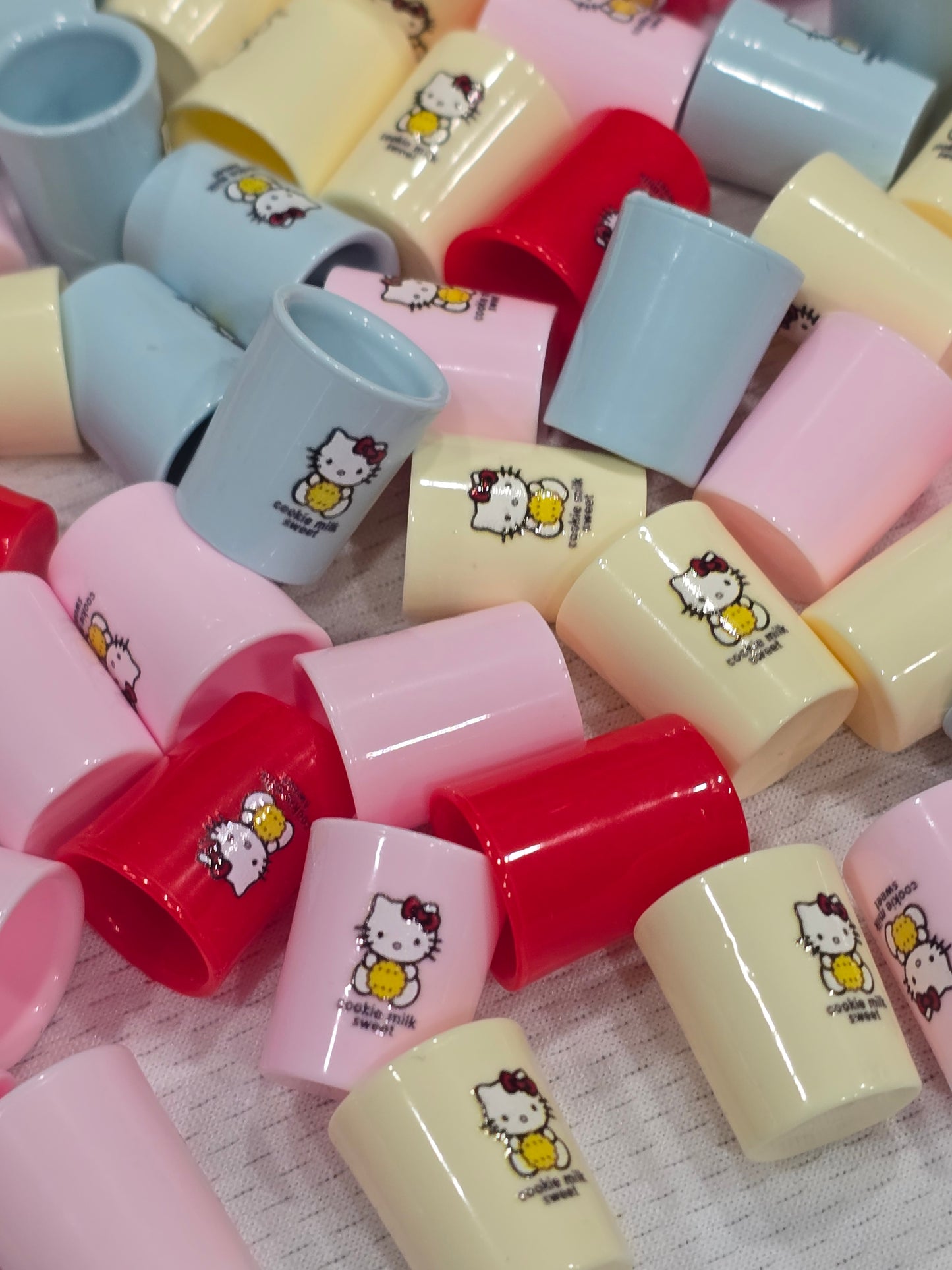 HK cup charms