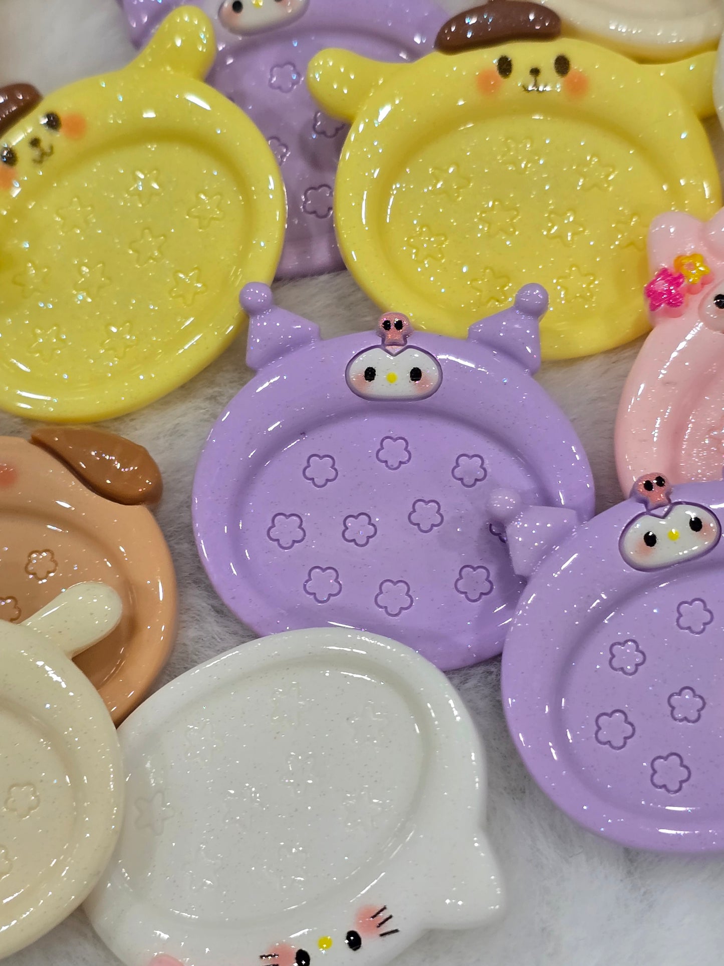 Sansan plate charms