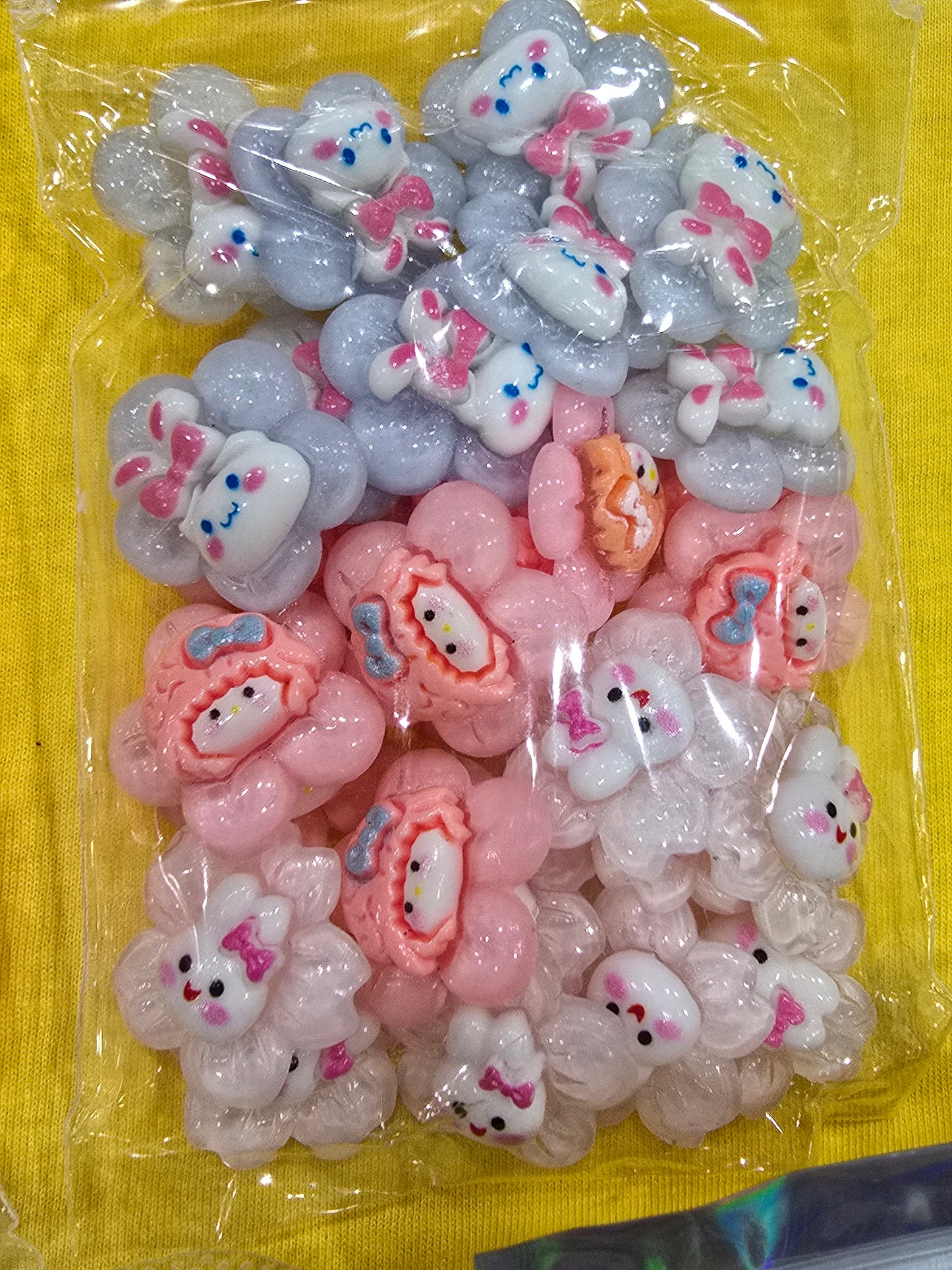 Clearance Charms flat back packs