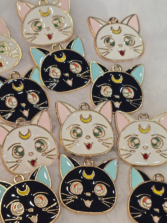 Sailor Moon Cat -Metal Charm Pendant