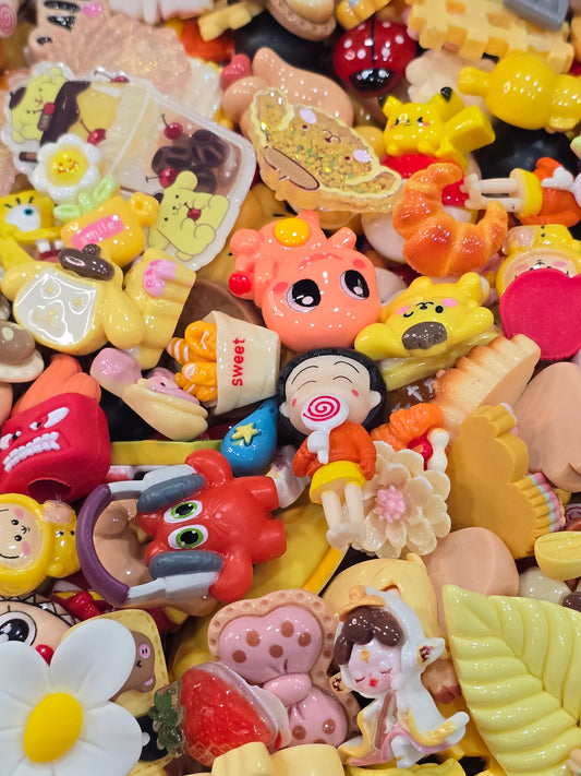 Yellow/brown/red Mix Charms flat back