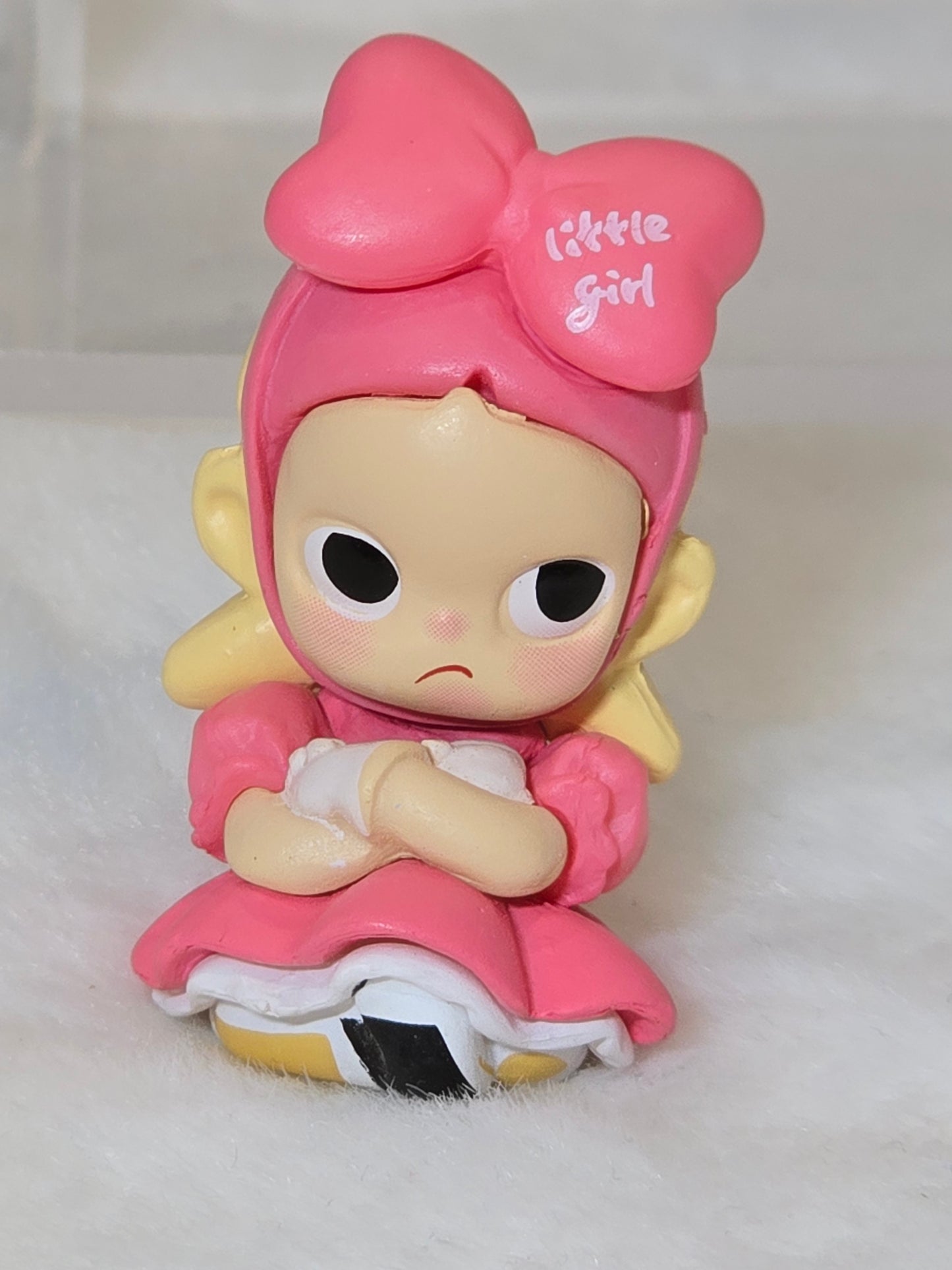 Mini Figure popmart - Zsiga Little girl