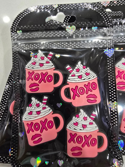Focal Beads XOXO Cup