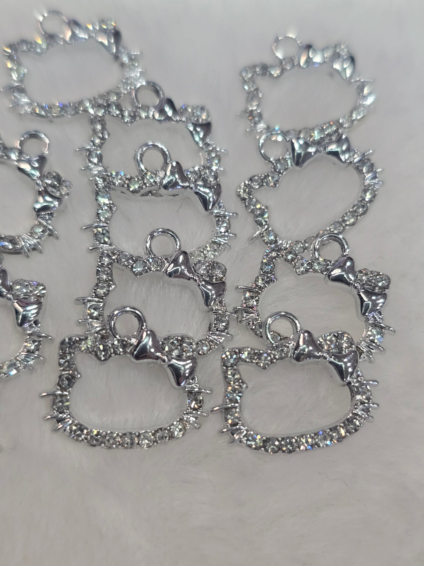 Silver HK head -Metal Charm Pendant