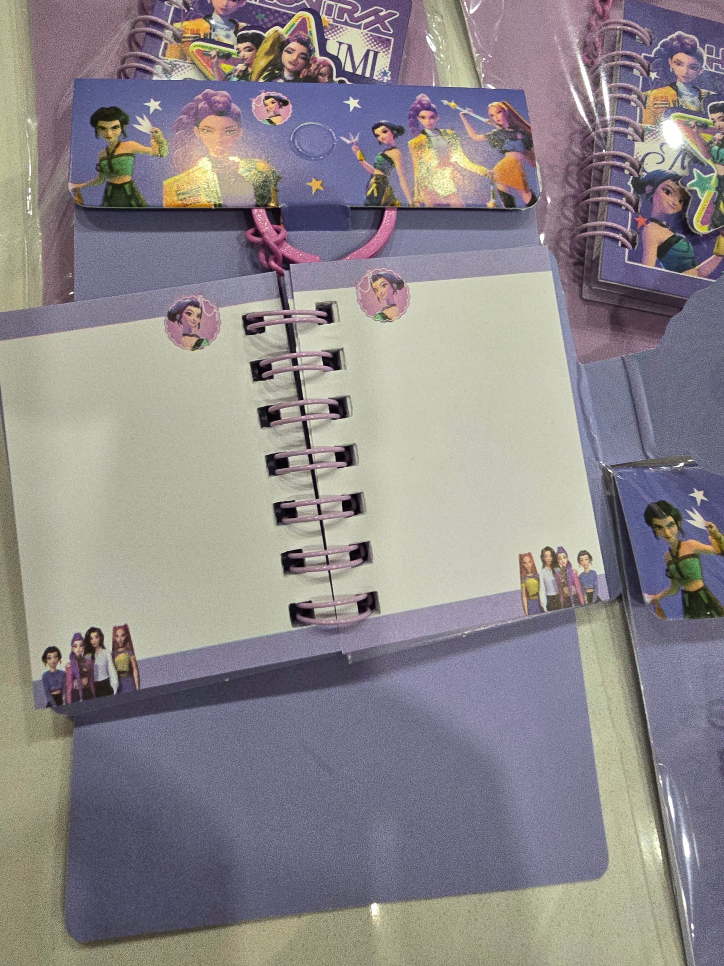 Kpop Notebook Keychain